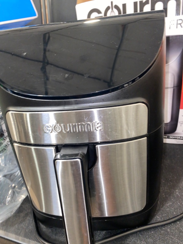 Photo 2 of Gourmia 7 Quart Digital Air Fryer