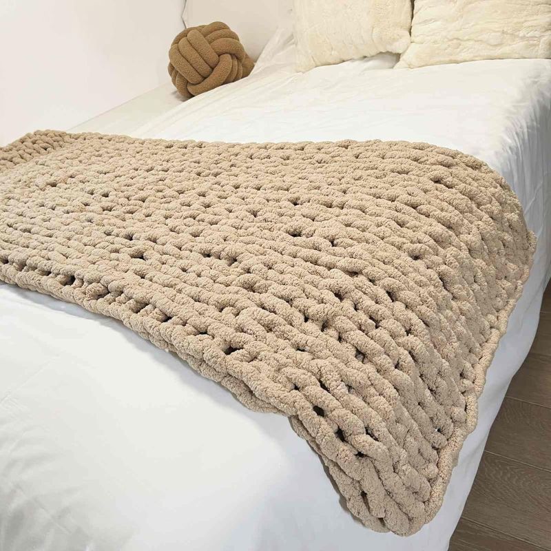 Photo 1 of Chunky Knit Blanket Throw 40"×40", Chenille Throw Blankets, Handmade Warm & Cozy Blanket Couch Bed Home Decor, Soft Breathable Fleece Banket, Christmas for Couch Bed Sofa Best Gift (Tan)
