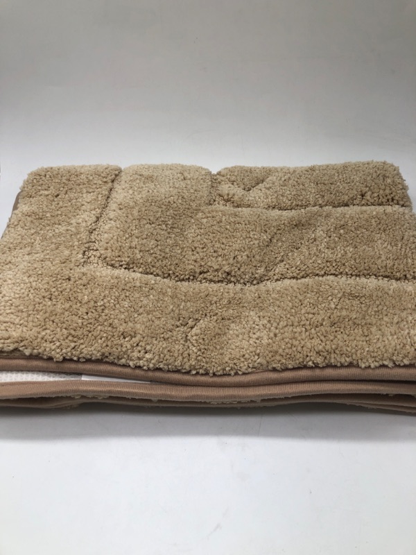 Photo 2 of Bathroom Rugs Non Slip, 20" x 32", Bath Rugs for Bathroom Washable, Bath Mats for Bathroom Floor, Microfiber Bath Mat for Tub, Absorbent Bath Rugs for Bathroom, Khaki