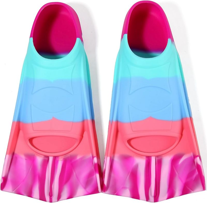 Photo 1 of Kids Swim Fins,Short Kids Fins Youth Swimming Flippers for Lap Swimming Training for Children Girls Boys Beginners ***SIZE S***