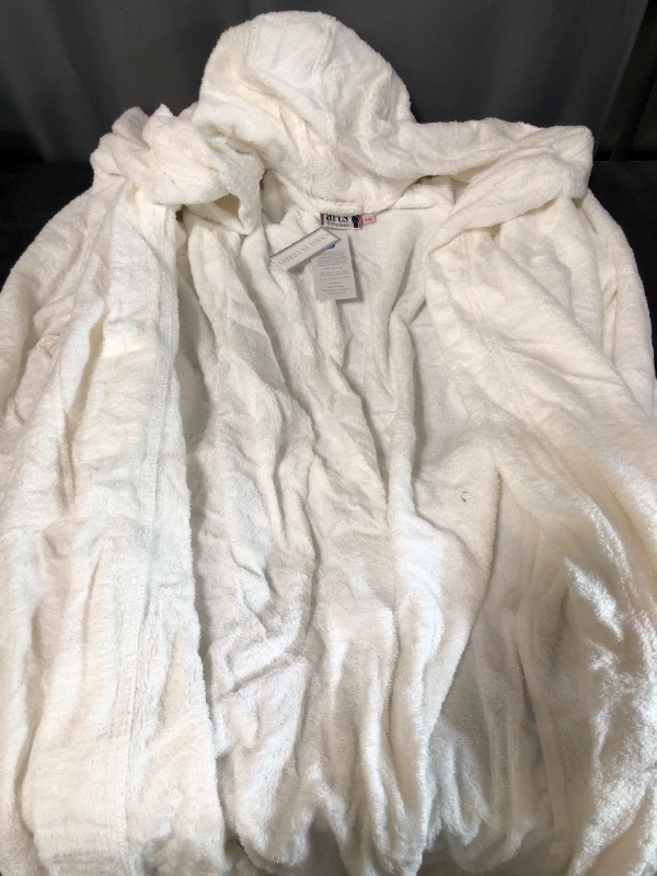 Photo 2 of Arus Men's Hooded Classic Bathrobe Turkish Cotton Robe with Full Length
****SIZE XXL****