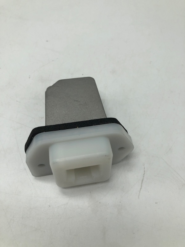 Photo 2 of A/C Blower Motor Resistor Piece for Rogue 08-13,for Rogue Select 14-15,for Rogue Sport 17-19,for Sentra 07-12,for Rogue Sport 17-19,for Pathfinder 13-19,for Titan 17-19,for QX60 14-19