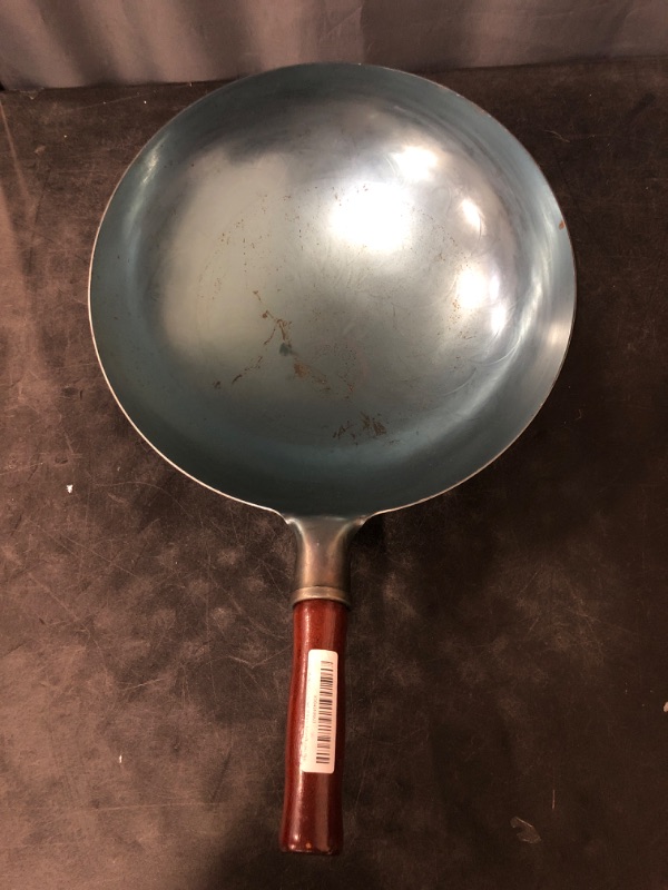 Photo 2 of Carbon Steel Wok Traditional Hand Hammered Wok,14 Inch,Round Bottom(Roasted Blue)