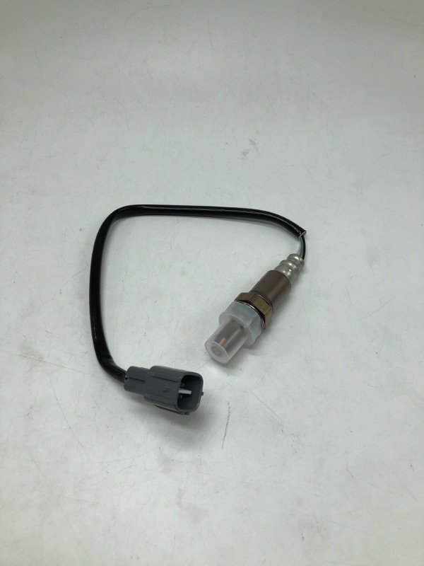 Photo 2 of O2 Oxygen Sensor for Jeep Grand Cherokee Dodge Chrysler Ram
