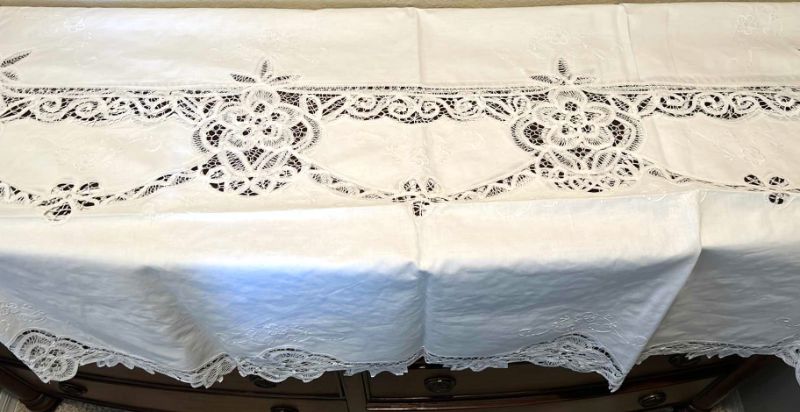 Photo 1 of GORGEOUS EMBROIDERED TABLECLOTH 132” x 102”
