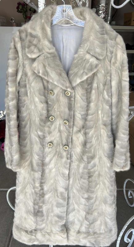 Photo 1 of CUSTOM MINK FUR COAT SIZE S