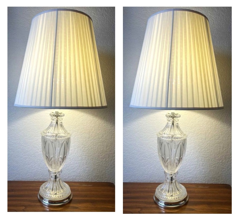 Photo 1 of 2 VINTAGE TABLE LAMPS H32”
