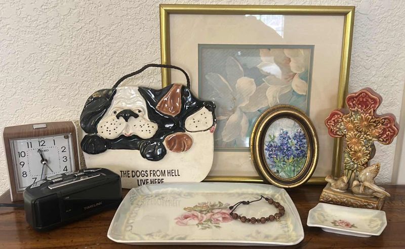 Photo 2 of VINTAGE ASSORTMENT (LARGEST ITEM 11” x 11”)