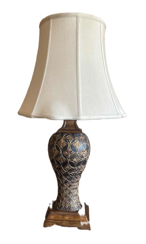 Photo 1 of BLACK AND GOLD TABLE LAMP W LINEN SHADE H35”