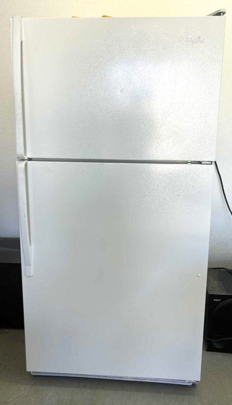 Photo 1 of WHIRLPOOL FRIDGERATOR (TESTED) SEE LABEL FOR DETAILS