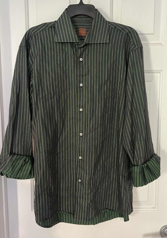 Photo 1 of MENS CLOTHING- KUHLMAN 100% COTTON ITALIAN BUTTON DOWN COLLARED SHIRT SIZE LARGE