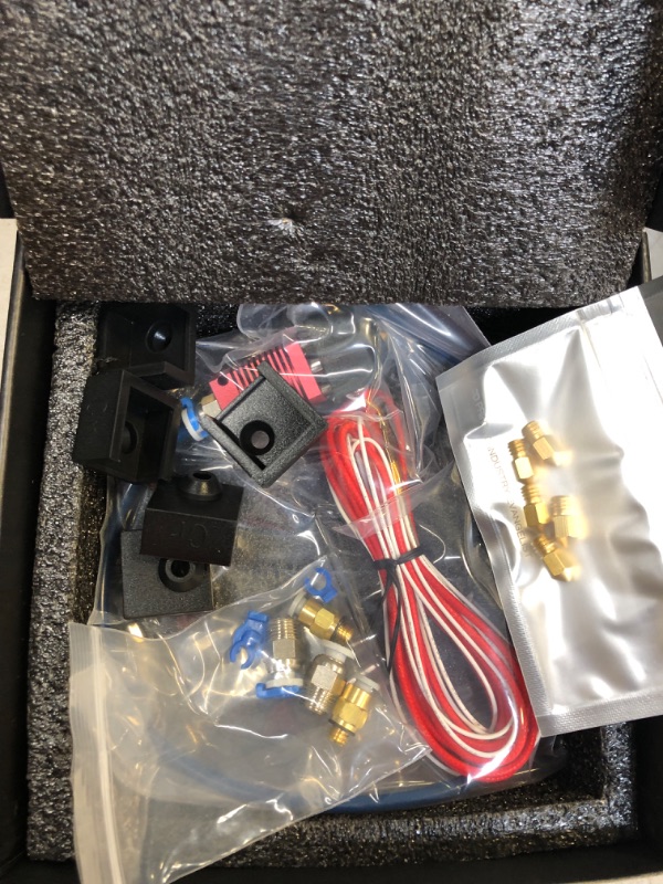 Photo 2 of Creality Official Ender 3 Hotend Kit, Upgrade Assembled Extruder Hot End Kit 24V with Capricorn Bowden PTFE Tubing, 0.4mm Nozzle×5, ?Silicone Sock×5, 2 Pair Fittings for Ender-3S/Ender-3 Pro