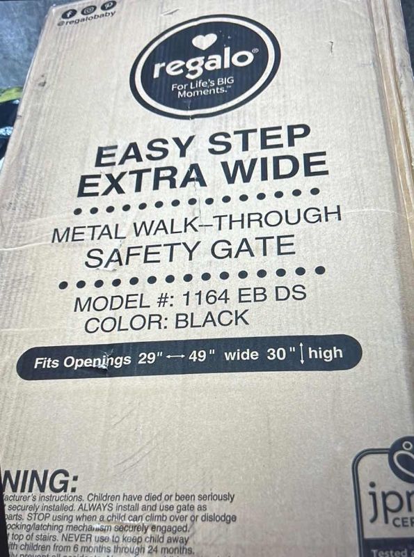 Photo 2 of REGALO EASY STEP EXTRA WIDE BLACK METAL SAFETY GATE H30" MODEL 1164 ED DS