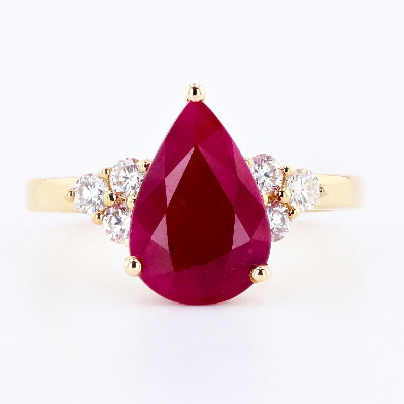 Photo 2 of 4.82ct Ruby and 0.41ctw Diamond 14K Yellow Gold Ring W. MSRP Appraisal (Approx. Size 6-7) RN032159
