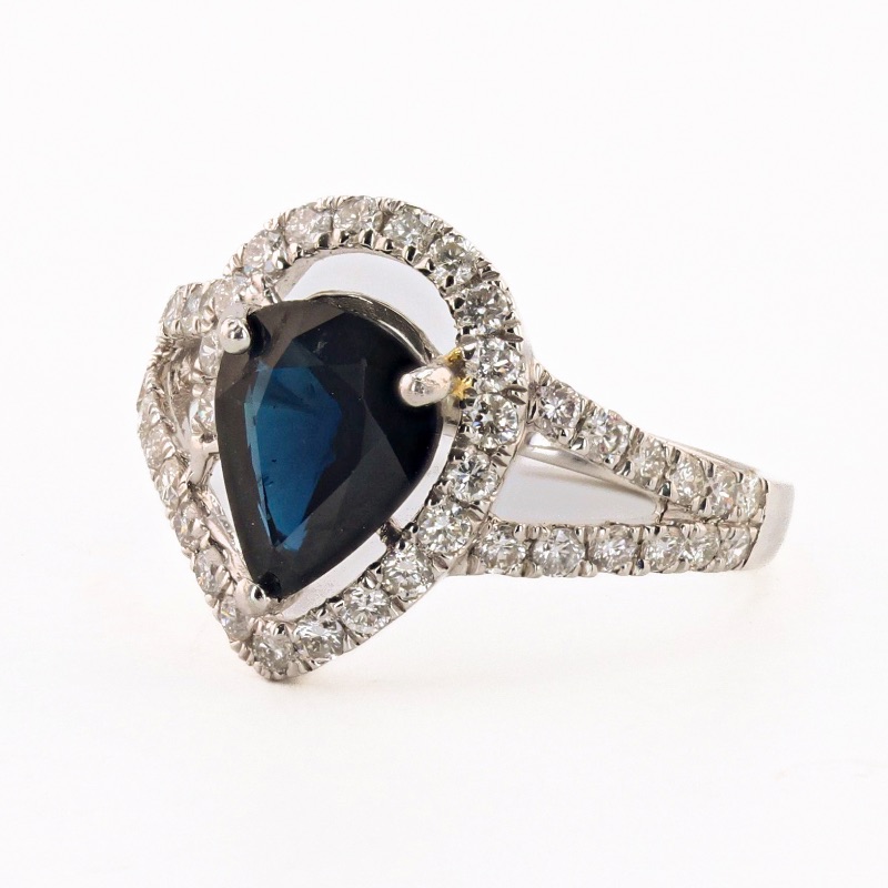 Photo 1 of 2.13ct Blue Sapphire and 0.82ctw Diamond Platinum Ring W. MSRP APPRAISAL (Approx. Size 6-7)   RN033898