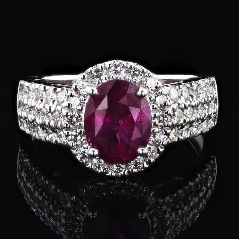 Photo 2 of 2.14ct Purple Sapphire and 0.71ctw Diamond Platinum Ring W. MSRP Appraisal (Approx Size 6-7). RN031431