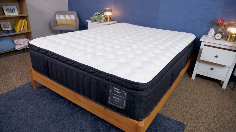 Photo 1 of NEW KING STEARNS & FOSTER LAKERIDGE WHITE PILLOW TOP MATTRESS