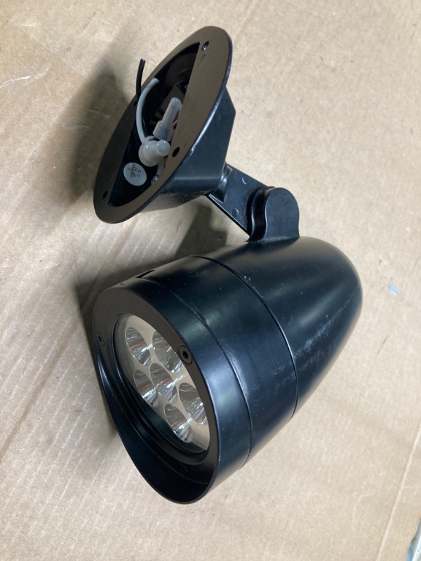 Photo 3 of ***used***EDISHINE 22W Spotlight Light with Light Sensor, 20°Focused Outdoor Narrow Beam Flood LED Weatherproof Landscape Lighting, 2832LM 3000K Flag Pole Light?120V, UL Listed ?NOT Solar Poewerd