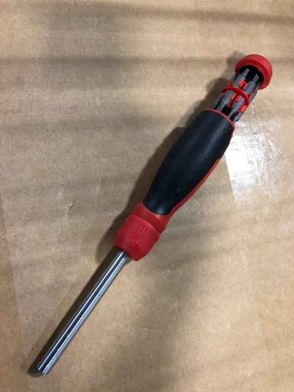 Photo 3 of ***USED***megapro 211r1c36rd 1-inch 13-in-1 ratcheting automotive driver bits, red