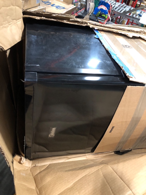 Photo 3 of ***USED** Midea MRU03M2ABB Upright Freezer Large Black, 3.0 Cubic Feet