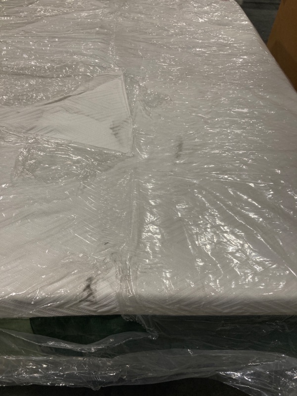 Photo 2 of ***NEEDS CLEANING***Novilla Queen Mattress 10 inch Bliss Memory Foam Mattress in a Box Queen Size Bed Mattress