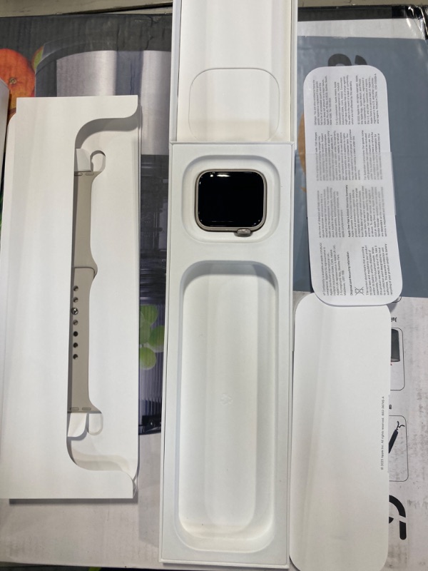 Photo 1 of Apple Watch SE 2nd Generation (GPS) 40mm Starlight Aluminum Case with Starlight Sport Band - S/M