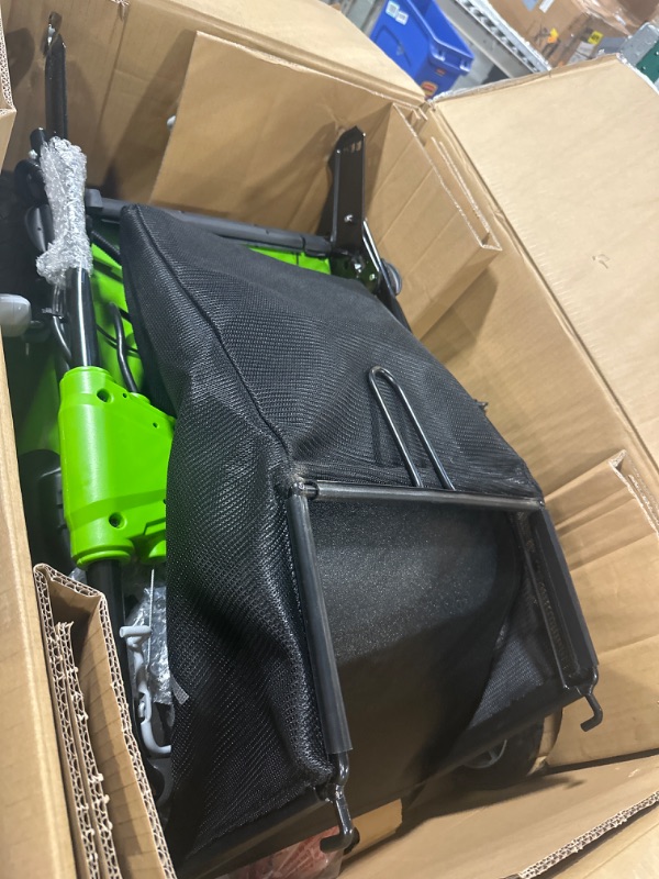 Photo 3 of ****USED***MISSING BATTERY*BOX IS DAMAGED*** ** Greenworks 40V 21" Cordless Brushless Push Mower, 4.0Ah + 2.0Ah USB Batteries and Charger Included
