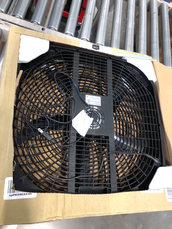 Photo 3 of ***FOR PARTS ONLY NO RETURNS AS IS***Amazon Basics 20-Inch Box Fan - 3 Speeds, 5 Blades, Lightweight Design, Black, 67 Watts, 6.8"D x 20.86"W x 21.33"H