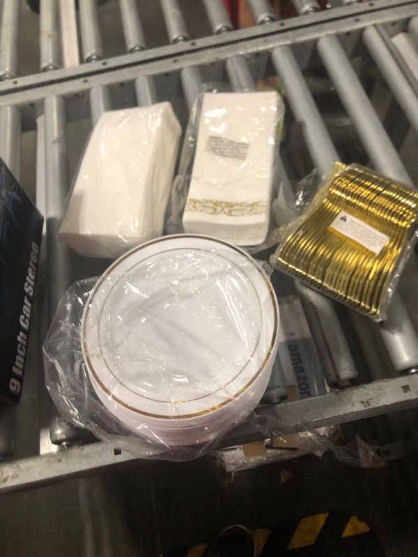 Photo 3 of ****USED***PARTIAL SET**** FOCUSLINE 350pcs Gold Dinnerware Set for 50 Guests, Gold Rimmed Plastic Plates Disposable Heavy Duty, Including 50 Dinner Plates, 50 Dessert Plates, 50 Cups, 50 Napkins, 50 Silverware Set 50 Guests Gold Rim