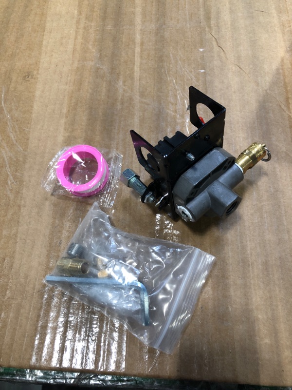 Photo 2 of *** MISSING PARTS ***MEANLIN MEASURE Air Compressor Pressure Switch Control Valve 95-125 PSI 110V-240V 4-way Replacement Parts With 0-200 Pressure gauge and Safety Pressure Relief Valve