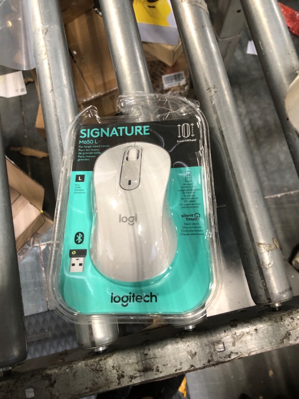 Photo 2 of ***MISSING USB*** Logitech Signature M650 L Full Size Wireless Mouse - for Large Sized Hands, 2-Year Battery, Silent Clicks, Customizable Side Buttons, Bluetooth, for PC/Mac/Multi-Device/Chromebook - Off White