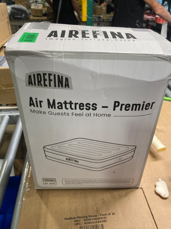 Photo 3 of Airefina Upgraded 18" Full Size Air Mattress