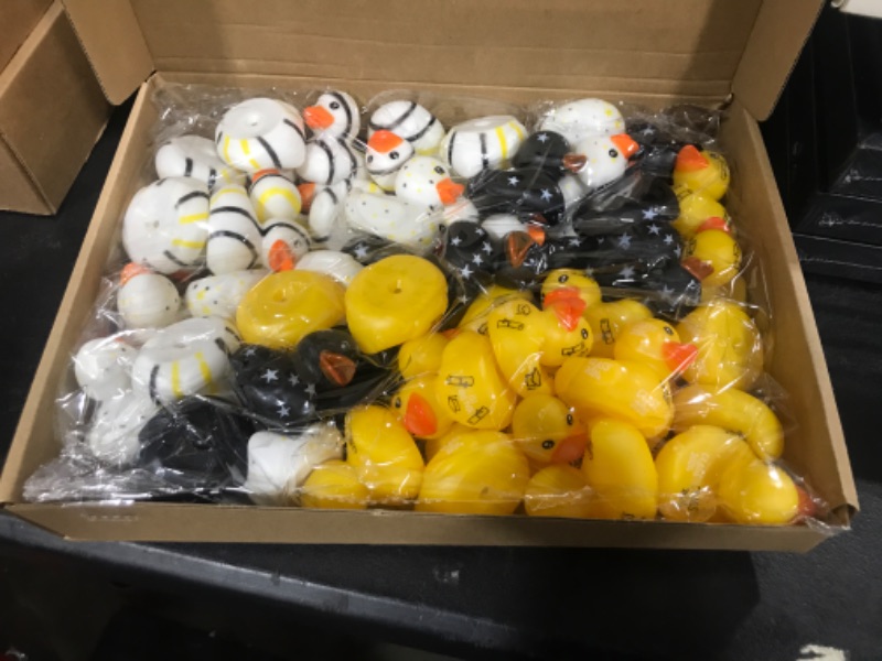 Photo 2 of 48 Pcs Graduation Rubber Ducks 2'' Small Rubber Ducks Class of 2024 Rubber Duckies Party Favor Mini Graduation Ducks Mini Rubber Duck for Shower Summer Beach and Pool