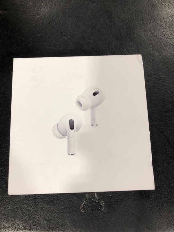 Photo 4 of Apple AirPods Pro (2nd Generation)