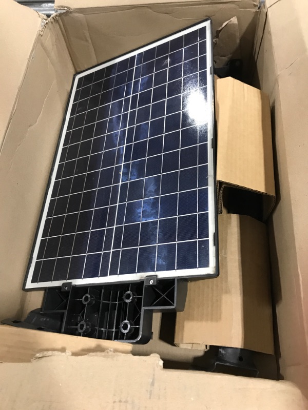 Photo 2 of 1000W Solar Street Lights Outdoor, 100000LM Commercial Parking Lot Light Dusk to Dawn 6500K Solar Security Flood Lights Solar Motion Sensor Lamp