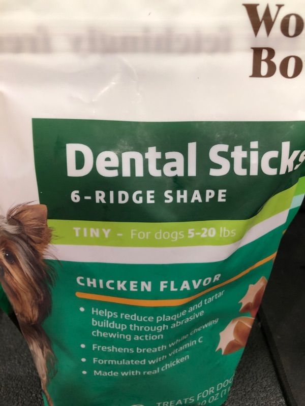 Photo 2 of Amazon Brand - Wonder Bound Chicken Flavor Dental Sticks for Tiny Dogs (5-20 lbs), 6-Ridge Shape for Plaque & Tartar Control, Freshens Breath, Made With Real Chicken, 108 Count (Pack of 1) Chicken 1.87 Pound (Pack of 1)