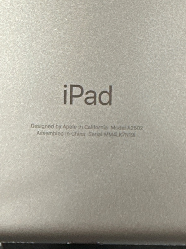 Photo 5 of Apple iPad (9th generation): with A13 Bionic chip, 10.2-inch Retina display, 64GB, Wi-Fi, 12MP front/8MP back camera, Touch ID, all-day battery life – Silver WiFi 64GB Silver