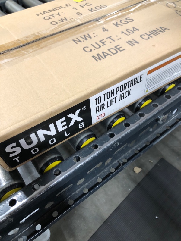 Photo 3 of SUNEX TOOLS 6710 10-Ton, Portable, Air Lift Jack handle -- handle only 