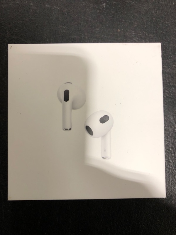 Photo 2 of Airpods 3rd generation wireless