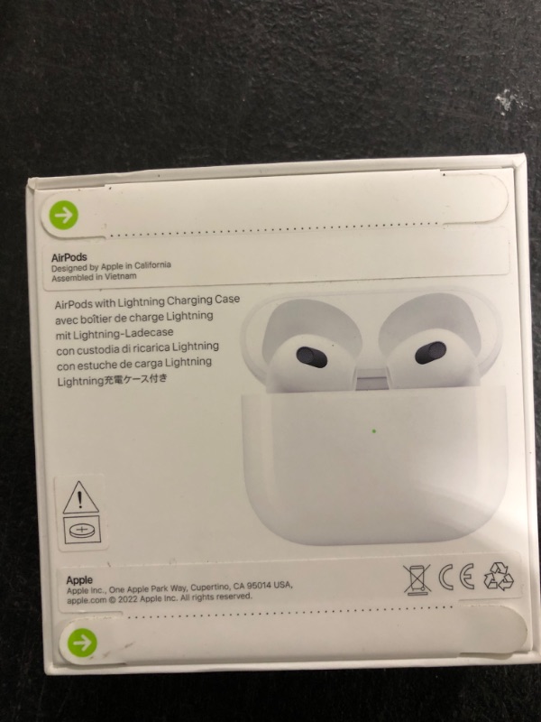 Photo 3 of Airpods 3rd generation wireless