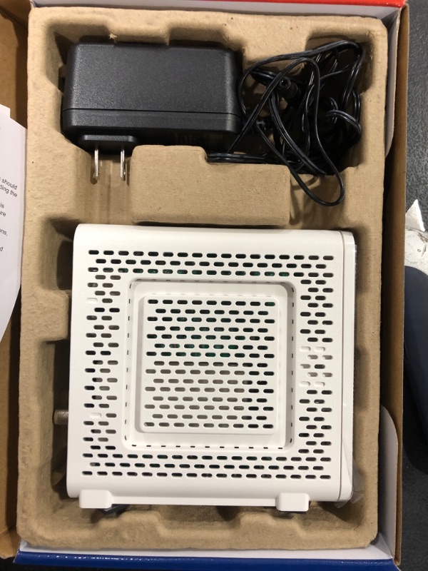 Photo 3 of ARRIS (SB8200) - Cable Modem - Fast DOCSIS 3.1