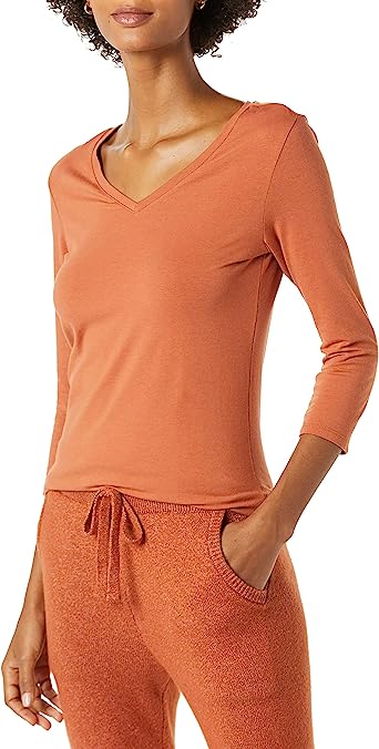 Photo 1 of Amazon Essentials Women's Classic-Fit 3/4 Sleeve V-Neck T-Shirt (Available in Plus Size), Multipacks
