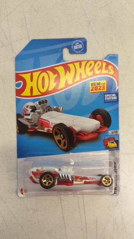 Photo 1 of 2023 Hot Wheels ROCKIN’ RAILER White 171/250 HW Drag Strip 6/10
