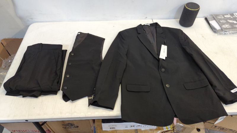 Photo 2 of Calvin Klein Boys' 3-Piece Formal Suit Set Big Boys 16 Husky Deep Black