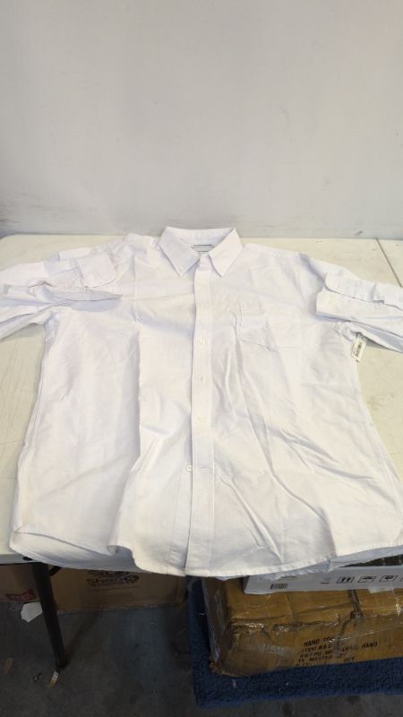 Photo 2 of Amazon Essentials Men's Slim-Fit Long-Sleeve Poplin Shirt XL
