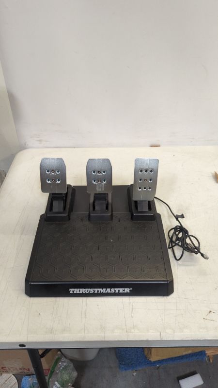 Photo 2 of Thrustmaster T-3PM Racing Pedals (PS5, PS4, Xbox Series X/S, One and PC)
