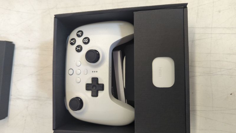 Photo 2 of 8Bitdo Ultimate Bluetooth Controller with Charging Dock, Wireless Pro Controller for Switch, Windows and Steam Deck (White)