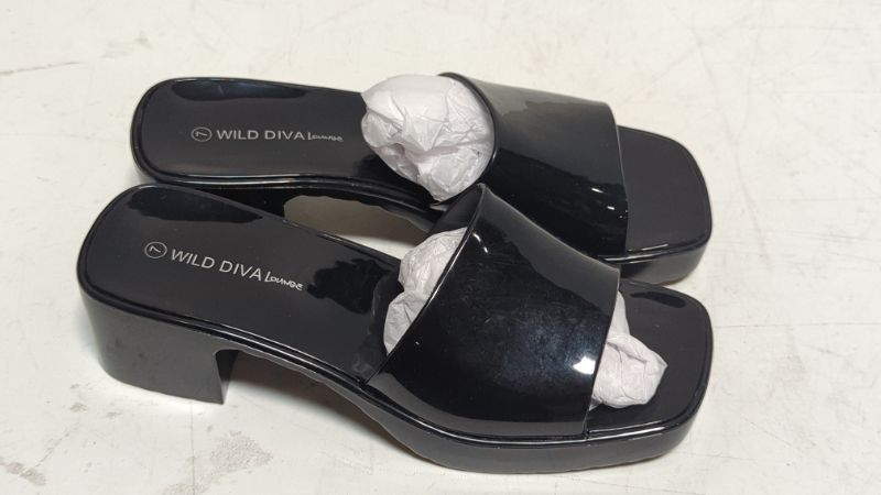 Photo 2 of Wild Diva Karis-01 Women's Jelly Block Heel Mule Slide
