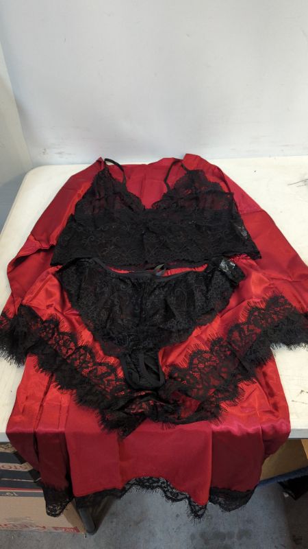 Photo 2 of WDIRARA Women's 4 Pieces Satin Floral Lace Cami Top Lingerie Pajama Set with Robe XX-Large Black and Burgundy