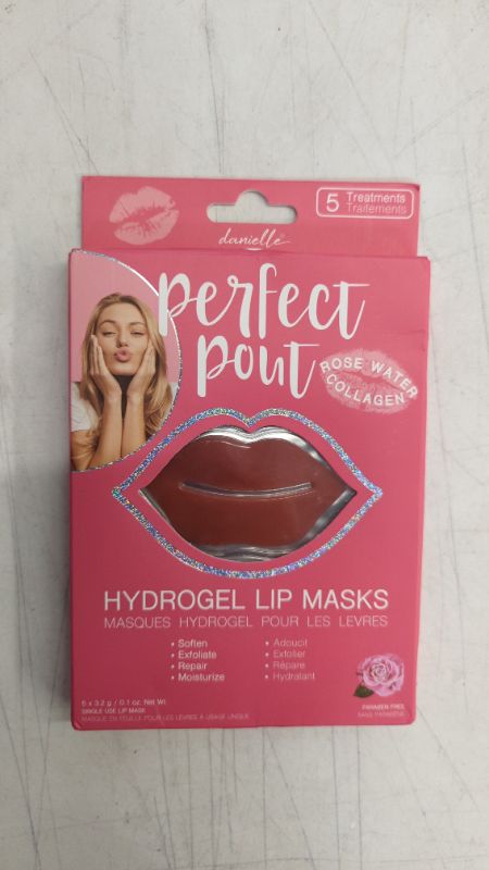 Photo 2 of Danielle Creations perfect pout HYDROGEL LIP MASK 5 TREATMENTS
